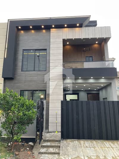 5 Marla Upper Portion For Rent Park View City Lahore 5 Marla Upper Portion For Rent Park View City Lahore