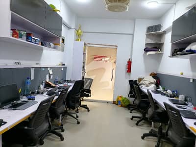 گلشنِ اقبال - بلاک 13 اے گلشنِ اقبال,گلشنِ اقبال ٹاؤن,کراچی میں 2 مرلہ Studio دفتر 40.0 ہزار میں کرایہ پر دستیاب ہے۔