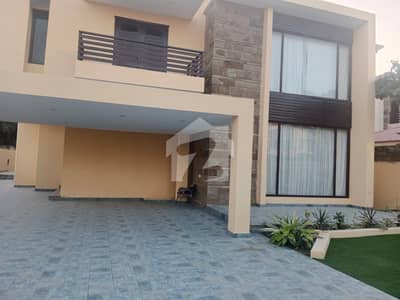 1000 Sq Yard Fully Furnished House Available For Rent At DHA Phase 6