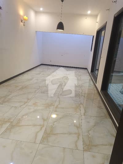 100 Yards Slightly Used Bungalow With Basement In Dha Phase 8
