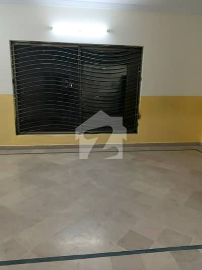 I-8/4 NEAR TO MARKAZ CORNER TRIPLE STOREY HOUSE AVAILABLE FOR SCHOOL WITH EXTRA LAND HUGE PARKING