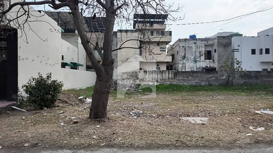 Get This Amazing Prime Location 10 Marla Residential Plot Available In Sahafi Colony Get This Amazing Prime Location 10 Marla Residential Plot Available In Sahafi Colony