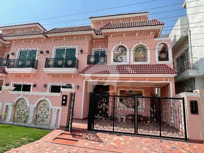 10 Marla Brand New Spanish House For Sale