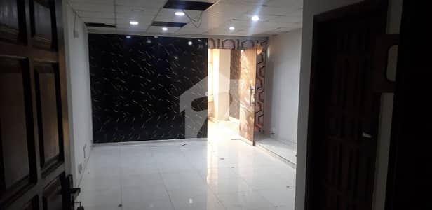 Office Available For Rent in Commercial Market Satellite town