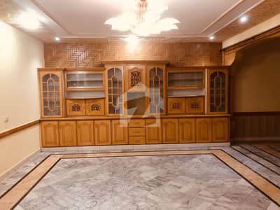 پی ڈبلیو ڈی ہاؤسنگ سکیم اسلام آباد میں 6 کمروں کا 10 مرلہ مکان 1.38 لاکھ میں کرایہ پر دستیاب ہے۔