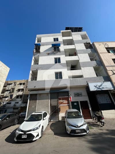 Apartment for Sale brand new almost 2 Bed dd. 900 SQ ft 1st Floor (with Lift) Badar Commercial Bungalow facing Front Entrance, Clean & Secure Street, Ample Parking