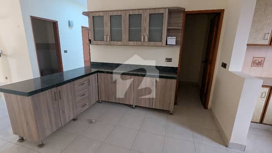 ڈی ایچ اے فیز 6 ڈی ایچ اے ڈیفینس,کراچی میں 4 کمروں کا 1 کنال بالائی پورشن 2.75 لاکھ میں کرایہ پر دستیاب ہے۔ ڈی ایچ اے فیز 6 ڈی ایچ اے ڈیفینس,کراچی میں 4 کمروں کا 1 کنال بالائی پورشن 2.75 لاکھ میں کرایہ پر دستیاب ہے۔