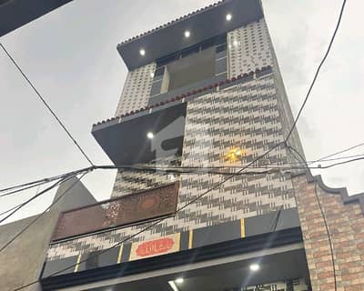 On Excellent Location In Tajpura House For Sale Sized 562 Square Feet