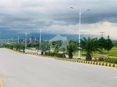 Block V, 10 Marla Plot For Sale Developed & Possession Gulberg Residencia Islamabad