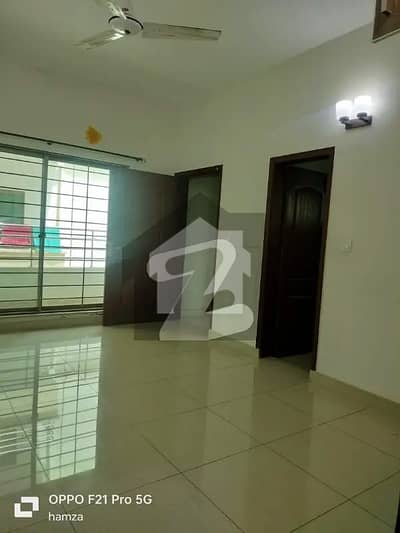 10 MARLA 3 BEDROOM FLAT AVAILBLE FOR RENT IN ASKARI 11 LAHORE 10 MARLA 3 BEDROOM FLAT AVAILBLE FOR RENT IN ASKARI 11 LAHORE
