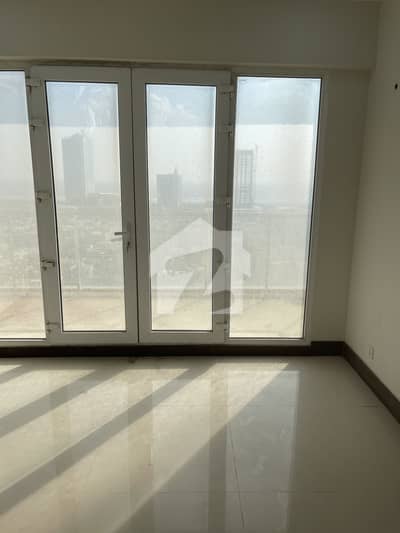کلفٹن کراچی میں 1 کنال عمارت 18.0 کروڑ میں برائے فروخت۔ کلفٹن کراچی میں 1 کنال عمارت 18.0 کروڑ میں برائے فروخت۔