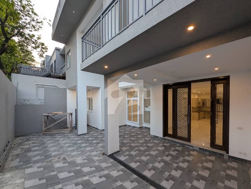 Brand New House Is For Sale In F-6 Brand New House Is For Sale In F-6