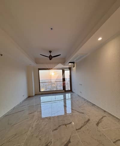 4 Bedrooms With Personal Elevator Apartment Available For Rent In Sukh Chyn Residence. 4 Bedrooms With Personal Elevator Apartment Available For Rent In Sukh Chyn Residence.