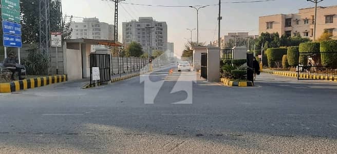 عسکری 11 - سیکٹر سی عسکری 11,عسکری,لاہور میں 2 کمروں کا 5 مرلہ فلیٹ 55.0 ہزار میں کرایہ پر دستیاب ہے۔ عسکری 11 - سیکٹر سی عسکری 11,عسکری,لاہور میں 2 کمروں کا 5 مرلہ فلیٹ 55.0 ہزار میں کرایہ پر دستیاب ہے۔