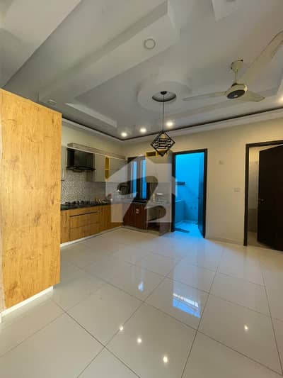 100 Sq. Yards House For Rent Iqbal Lane 8