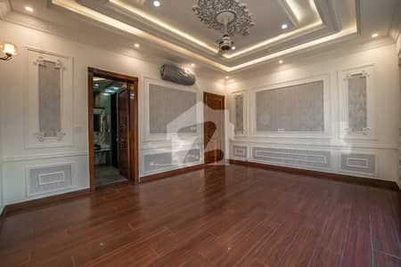 DHA Phase 6 1 Kanal Stylish Design Upper Portion For Rent