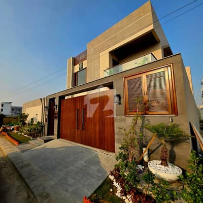 Luxury Owner-Built Brand New House For Rent 500 Sq. Yards, DHA Phase 8, Karachi