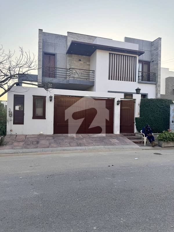Slightly Used 500 Yard Bungalow For Sale Slightly Used 500 Yard Bungalow For Sale