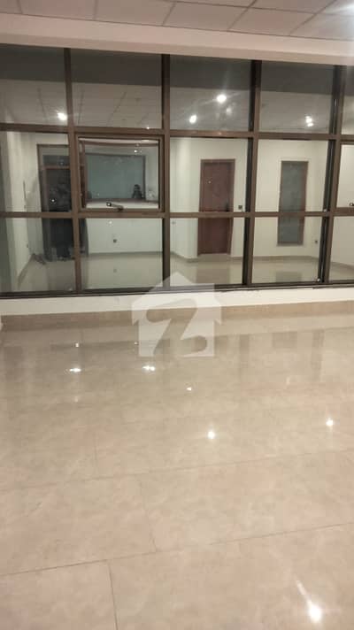 PROPERTY CONNECT PRESENTS! 550 Sqft Office Space For Rent |Ideal For Startups, Consultancies, IT Firms, And Professional Offices. |