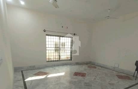 Upper Portion In G-11/1 For Rent