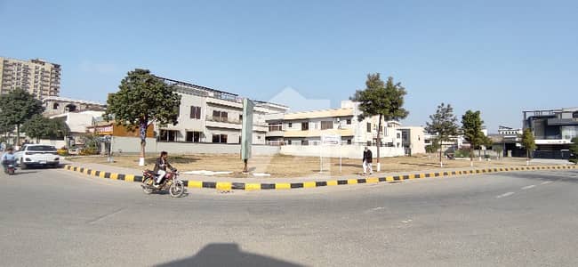 A Residential MDR To MDR Corner Plot Available For Sale In Faisil Town