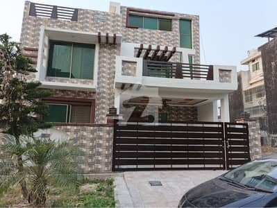 A 5 Marla Ground Floor Portion Available For Rent In Faisal Town