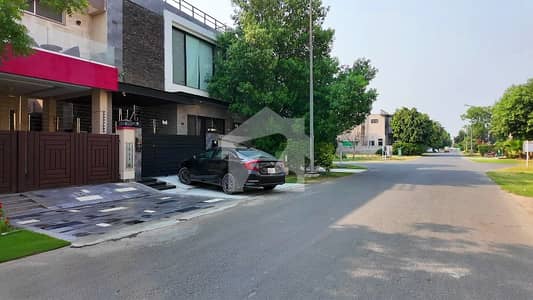 2 Kanal Exclusive Plot in DHA Phase 6 | Ultra Prime Location
