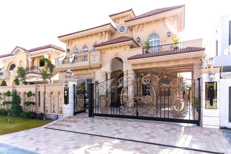 10-Marla Luxury Modern House For Sale At Top Location Near To Gold Crest Mall Park Commercial And Mosque