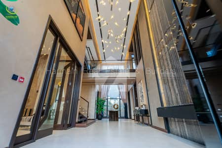 Facing Golf Course 2-Kanal 6-bed Fully Basement with Swimming Pool & Lift Villa For Rent at Super Hot Location Non Furnished