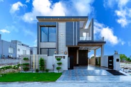10-Marla Double Hight Lobby Modern House For Sale Near Carefour Macdonald Raya Fairways 10-Marla Double Hight Lobby Modern House For Sale Near Carefour Macdonald Raya Fairways