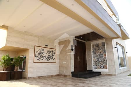 10 Marla Luxury Bungalow For Sale At Hot Location Near Park