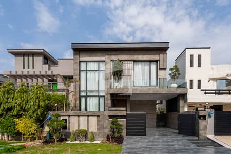 10-Marla Luxury Modern House For Sale at Top Location Near Park Commercial and Mosque