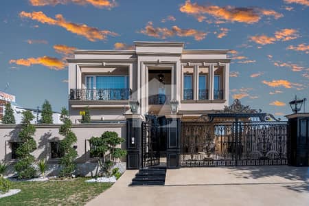 Top Quailty Built Classic Design Brand New Full Furnished With Pool Home Theatre with Basement at Top Location Top Quailty Built Classic Design Brand New Full Furnished With Pool Home Theatre with Basement at Top Location