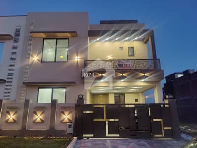 Brand New Designer House For Sale Brand New Designer House For Sale