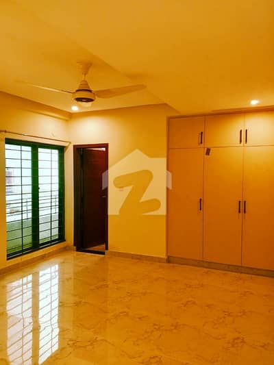 Brand New Apartment 4 Bed 1St Floor Open View Available For Rent in Askari 10 Brand New Apartment 4 Bed 1St Floor Open View Available For Rent in Askari 10