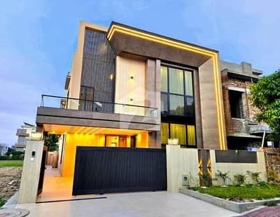 Ultra Modern 10 Marla With Double Height Lounge