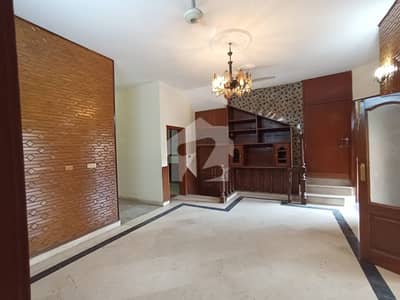 Buying A Lower Portion In I-8/2 Islamabad