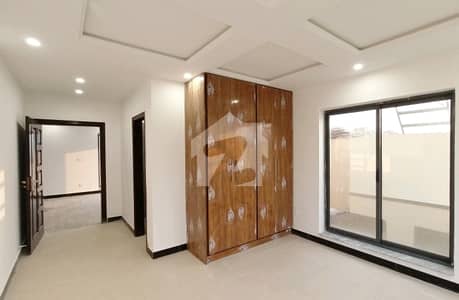 14 Marla House In I-8 Is Best Option