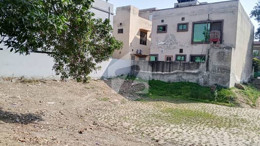 بحریہ ٹاؤن جاسمین بلاک بحریہ ٹاؤن سیکٹر سی,بحریہ ٹاؤن,لاہور میں 10 مرلہ رہائشی پلاٹ 2.35 کروڑ میں برائے فروخت۔