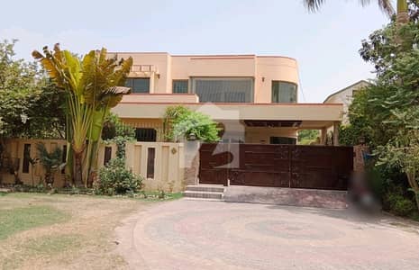 ڈی ایچ اے فیز 1 ڈیفنس (ڈی ایچ اے),لاہور میں 5 کمروں کا 1 کنال مکان 9.75 کروڑ میں برائے فروخت۔ ڈی ایچ اے فیز 1 ڈیفنس (ڈی ایچ اے),لاہور میں 5 کمروں کا 1 کنال مکان 9.75 کروڑ میں برائے فروخت۔