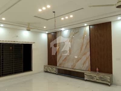 1 Kanal Upper Portion For Rent. 1 Kanal Upper Portion For Rent.
