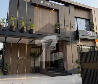22 MARLA CORNER BUNGALOW IN PRIME LOCATION OF DHA PHASE 4