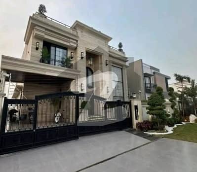 CLASSIC 1 KANAL HOME WITH POOL, GYM & ROOFTOP ON MAIN ROAD PHASE 8