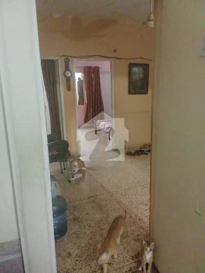 240 Sq. Yards Block 3 West Open Double Storey Old Bungalow 240 Sq. Yards Block 3 West Open Double Storey Old Bungalow
