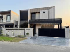 1-KANAL ELEGANT AND BRAND NEW SUPER HOT LOCATED BUNGALOW IS AVAILABLE IN THE BEST BLOCK OF DHA LAHORE.