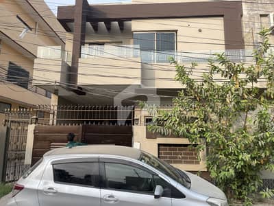 5 Marla Corner House Available For Sale