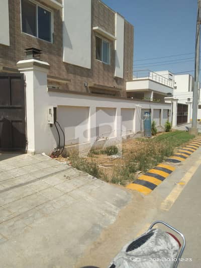 500 Square Yards Bungalow, Near Mosque, At Falcon Complex New Malir Is Available For Sale