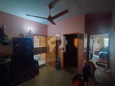 Prime Location Ideal Flat For Sale In Federal B Area - Block 8