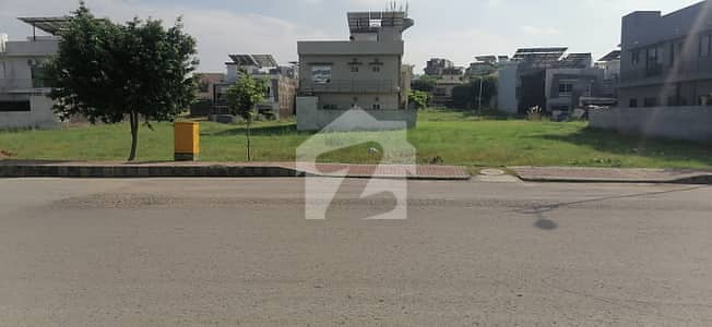 ڈی ایچ اے ڈیفینس فیز 5 ڈی ایچ اے ڈیفینس,اسلام آباد میں 1 کنال رہائشی پلاٹ 2.95 کروڑ میں برائے فروخت۔