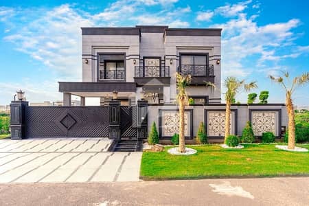 1 Kanal Top Quality Build Luxurious Beautiful Modern Design Villa For Sale In DHA Lahore Phase 7 Prime Location Walking Distance TO Carefour & RAYA